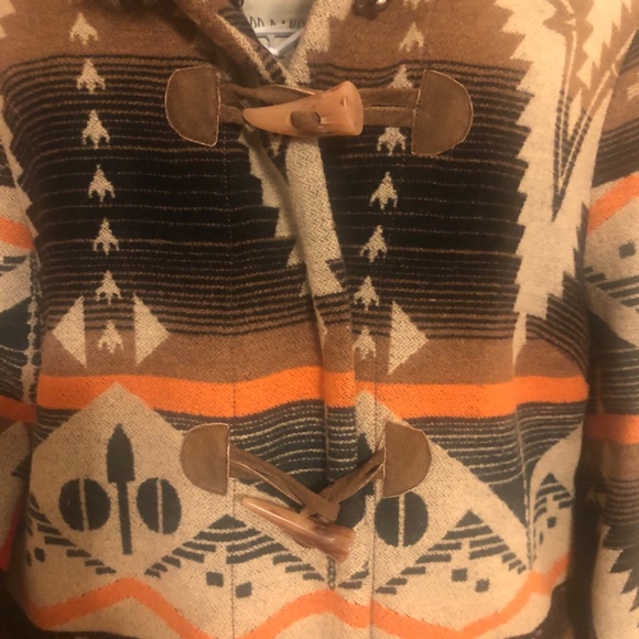 Holiday price drop Sale Beautiful Southwest Inspired BB Dakota coat - Picture 3 of 4